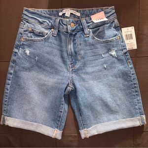 Celebrity Pink Light Blue Denim Roll-Cuff Bermuda Jean Shorts | size 1 / 26